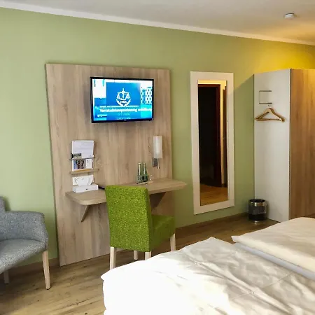 Отель Hotel Zur Kanone 3*