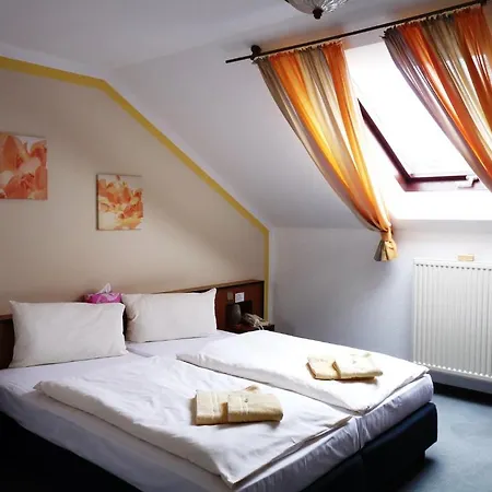 Hotel Zur Kanone Отель 3*